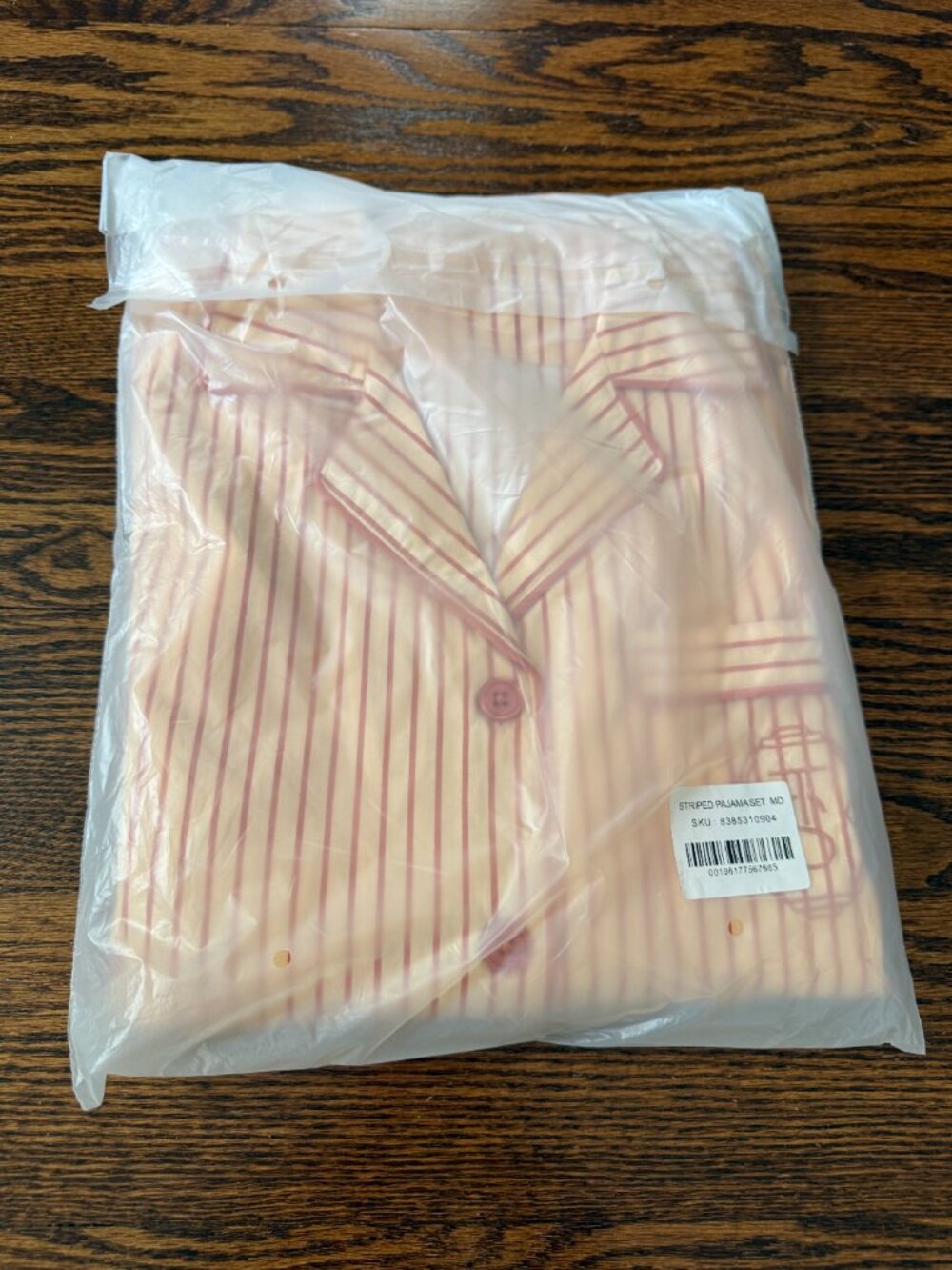 The Life of a Showgirl Pajama Set Size M - Picture 7 of 8